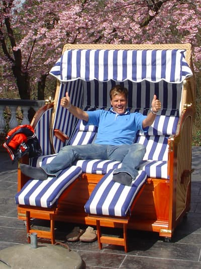 Dieter Bohlen im Strandkorb